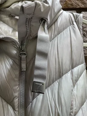 Athleta Banner Peak Down Vest 800 fill Moonlight Grey SIZE small 350856 N0114 thumbnail 5