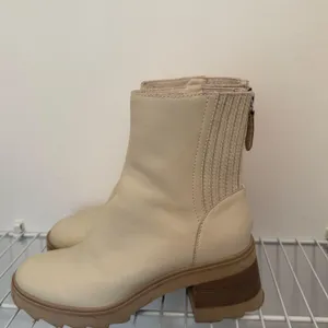 Dolce Vita Booties thumbnail 1