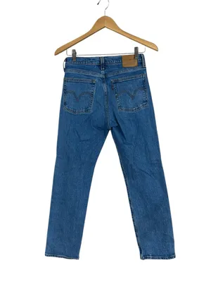 Levi's Wedgie Straight Leg Classic Blue Jeans Button Fly WOMEN’S SIZE 27 Waist thumbnail 3