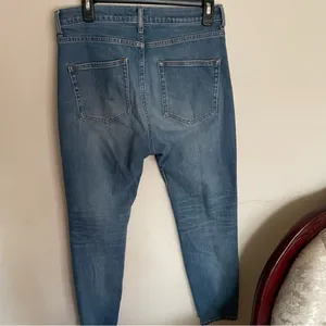 Everlane High Rise Medium Wash Skinny Jeans- Size 30 Regular thumbnail 4