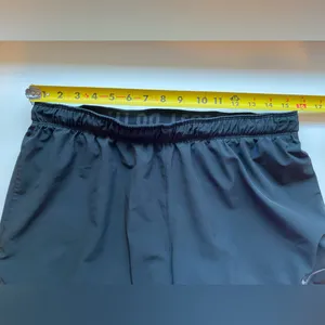 Nike Womens Dri-fit Black Shorts size Medium thumbnail 6