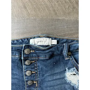 Torrid women's Blue Distressed 3" Jean Shorts Size‎ 18 thumbnail 5