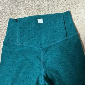 Vuori Womens Clean Elevation Short Green Heather DreamKnit High Rise‎ Yoga XS thumbnail 6