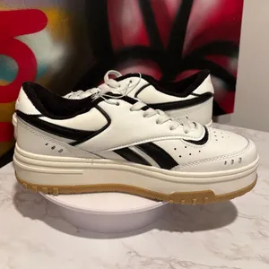 Reebok Club C Double Geo Platform Sneakers White Black Gum thumbnail 8