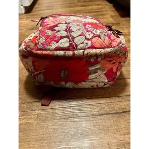 Vera Bradley keep Charged campus tech backpack floral thumbnail 4