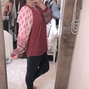 Umgee size small red boho floral top thumbnail 2