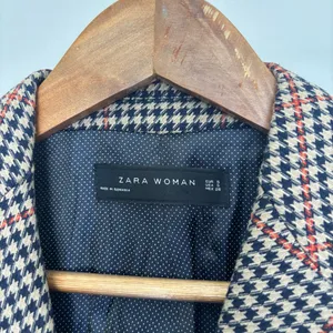 Zara Women's Houndstooth Blazer Size Small thumbnail 3