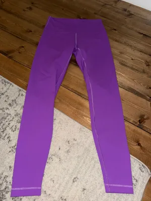 Lululemon Wunder Train 28" Leggings thumbnail 1
