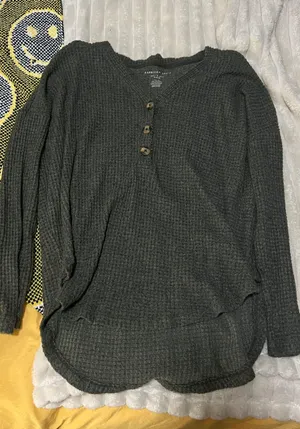 American Eagle Outfitters Plush Long Sleeve thumbnail 1