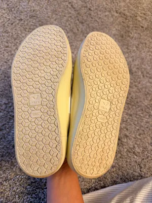 VEJA Sneakers thumbnail 5