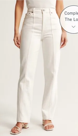 Abercrombie & Fitch Curve Love 90’s Straight Jeans thumbnail 1