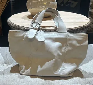 Coach White Leather Shoulder/ Mini Tote Bag No B 8P-4133 thumbnail 1