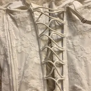 White Corset thumbnail 4