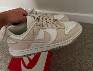 Nike Wmns Dunk Low thumbnail 1