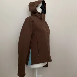 Marmot Brown lightweight rain Jacket with Fitted Silhouette thumbnail 2