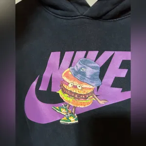 Nike sweatshirt thumbnail 2