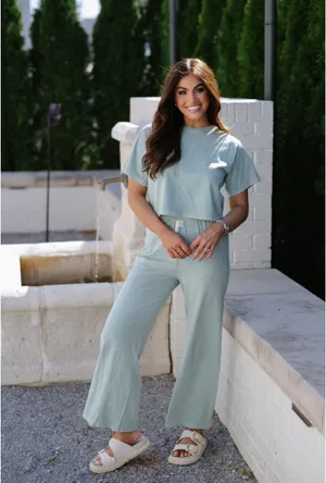 These Three Boutique Pants Set thumbnail 3