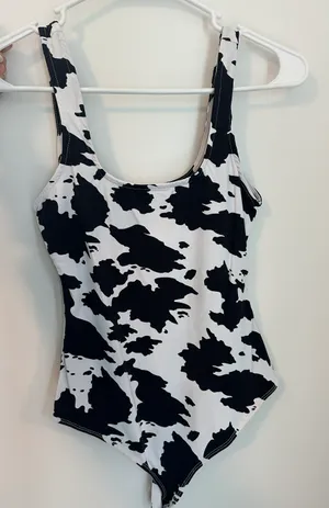 Le Lis Collection Black And White Cow Print Body Suit thumbnail 1