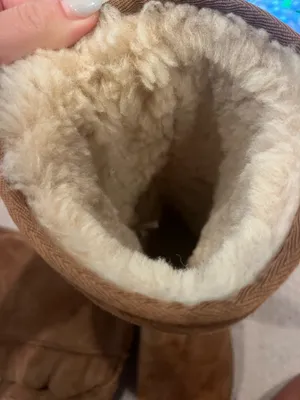 UGG Boots thumbnail 4