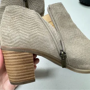 Lucky Brand Taupe Leather D’orsay Ankle Boots Booties Western Style 7.5 Parnesa thumbnail 10