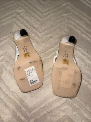 New! Sam edelman Women white sandals. Size 5 thumbnail 3