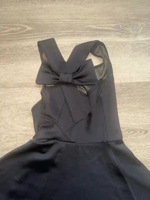 Black dress thumbnail 3