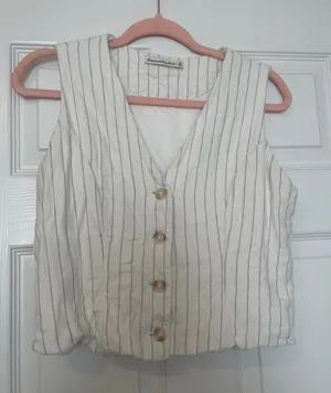 Abercrombie & Fitch Cream Linen Vertical Stripe Button-Front Vest thumbnail 1