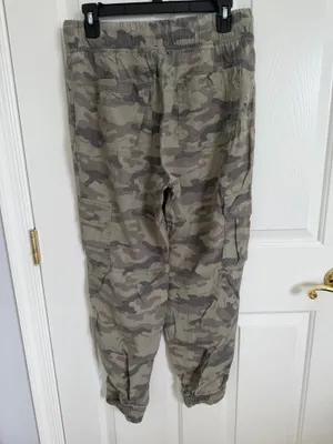 American Eagle Camo Cargo Pants thumbnail 5