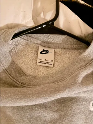 Nike Crewneck thumbnail 3