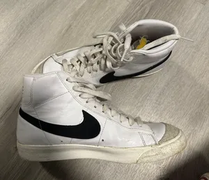 Women’s Blazers thumbnail 1