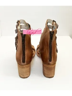FREEBIRD by Steven NEW Country Natural Leather Buckles Edgy Cut-Outs Cutouts Low Sandals thumbnail 4