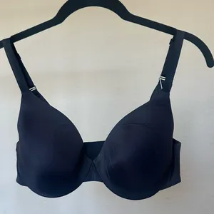 SKIMS Smoothing‎ Intimates Full Coverage Lightly Lined Bra Onyx 34A thumbnail 4