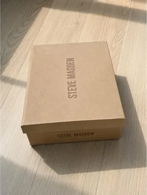 Steve Madden Variety Multi Snake Heels Size 7 New In Box thumbnail 5