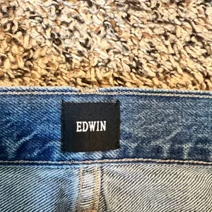 EDWIN Anderson Ankle 90s‎ Relaxed Fit Women Jeans Size 27 Medium Wash Denim thumbnail 2