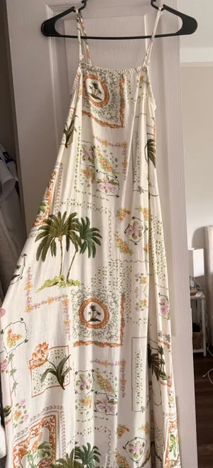 Paper Heart Maxi Dress thumbnail 3
