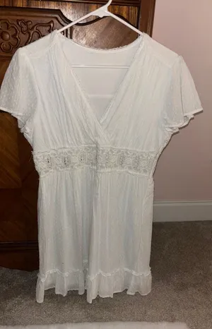 White Dress Altar'd State thumbnail 1