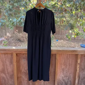 Zara Women's Short Sleeve Smocked Pleated Midi Dress Black Size M thumbnail 4