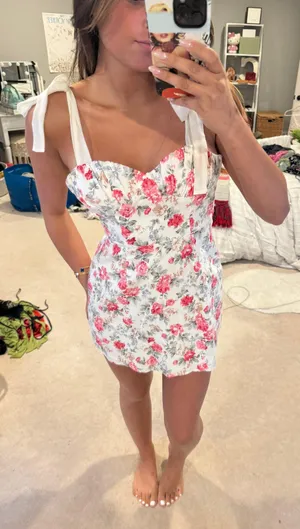 Beginning Boutique Dress thumbnail 1