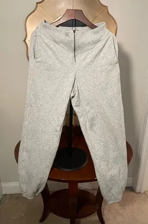 Aerie Light Gray Jogger Sweatpants Zip Up Casual Cozy Athleisure Normcore thumbnail 1