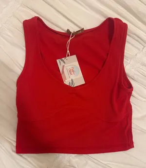 The Copper Closet Red crop top thumbnail 1