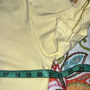 Comfort Colors size medium short sleeve t-shirt Born On The Water sunglasses thumbnail 3