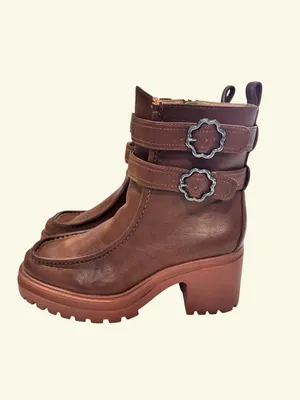 Sam and Libby Brown Double Strap Floral Buckle Chunky Block Heel Boots 9.5M thumbnail 3