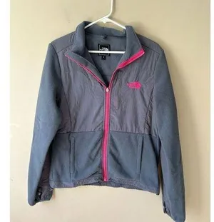 north face jacket thumbnail 1