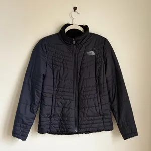 The North Face Women's Mossbud Swirl Reversible Jacket thumbnail 3