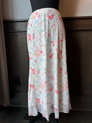 White Floral Maxi Skirt with Pink & Coral Blooms NWT XL thumbnail 2