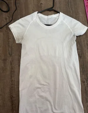 Lululemon Swiftly Short Sleeve thumbnail 1