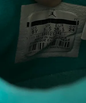 Air 11 Retro Low GS ‘Aqua Safari’ thumbnail 7