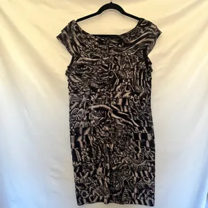 Adrianna Papell Tiered Sheath Dress 14 Mob Wife Animal Maximal Cocktail Abstract thumbnail 8