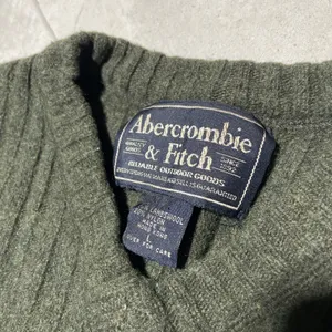 Abercrombie Fitch Women's SZ L VTG Wool Fair Isle Sweater Hong Kong Military AF thumbnail 3