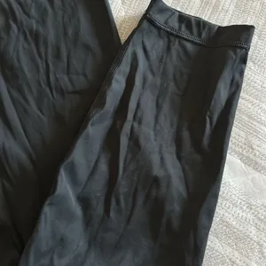 CRZ Yoga Dark Grey High Waisted Leggings, Size 12 thumbnail 3